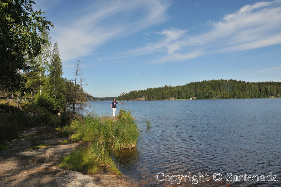 Finnish Lakeland / Región de Lagos / Région des lacs / Distrito dos lagos