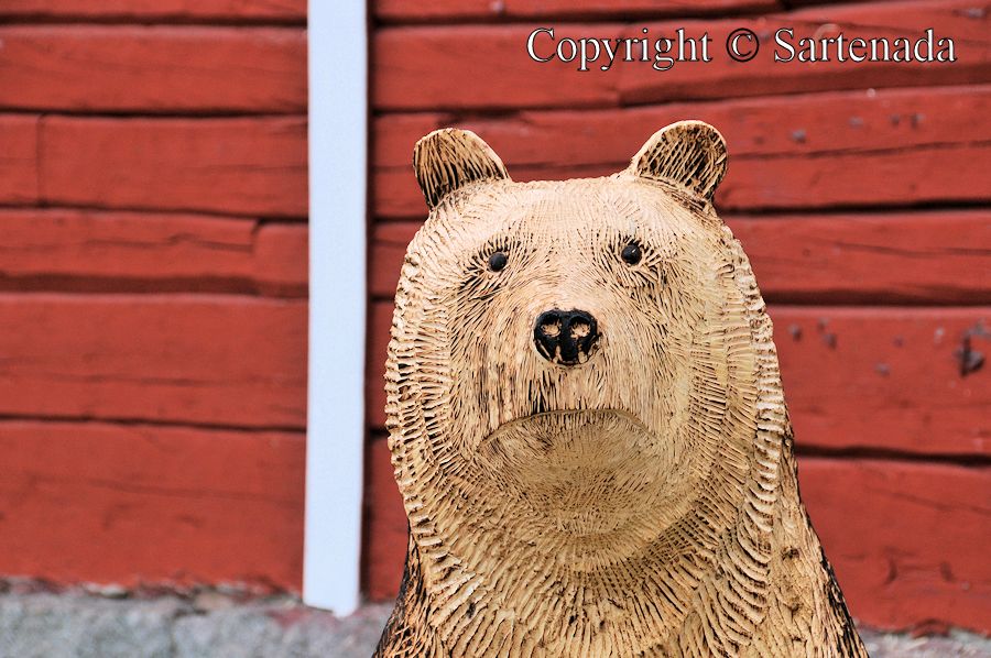 Bear carving contest2 / Concurso de tallado de oso2 / Concours de sculpture d'ours2 / Competition de entalhamento do urso2