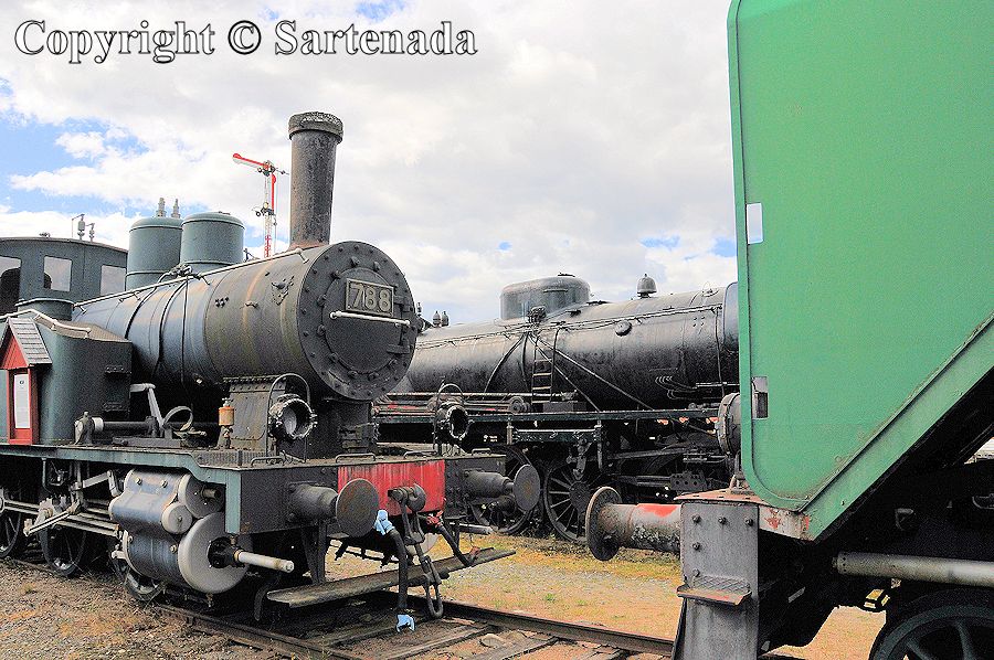 Steam locomotive park / Parque de locomotora de vapor / Parc de locomotive à vapeur / Parque de locomotiva a vapor